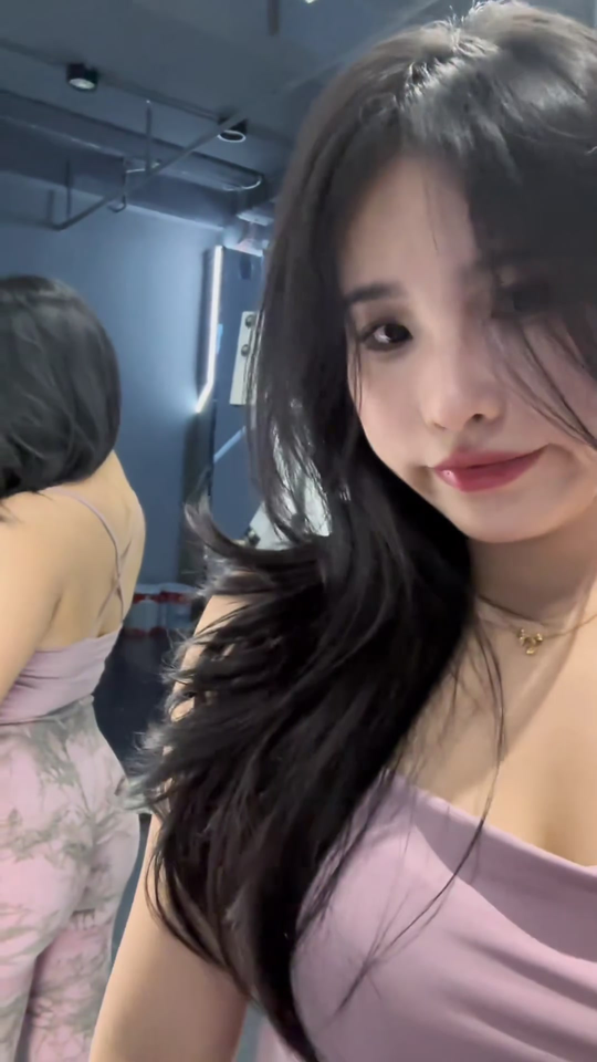 mimiboard与mm131王雨纯应用主界面展示